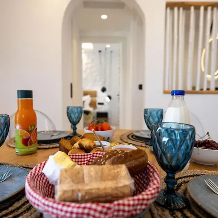 דירה Gallantry Galanado